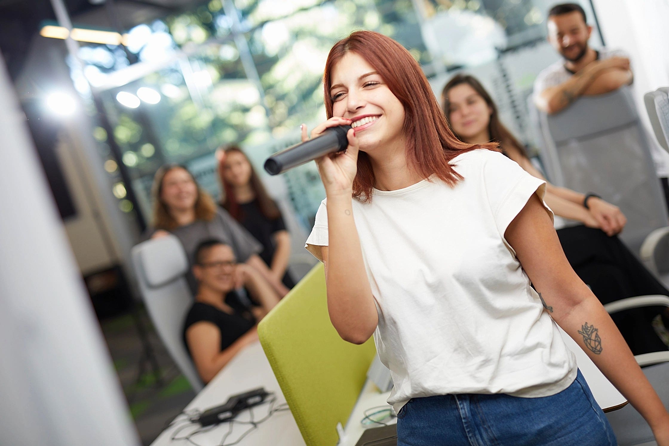 Agency Team Performs Karaoke